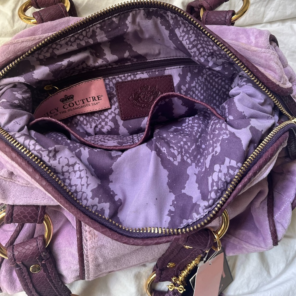 Purse - Picture 7 of 8